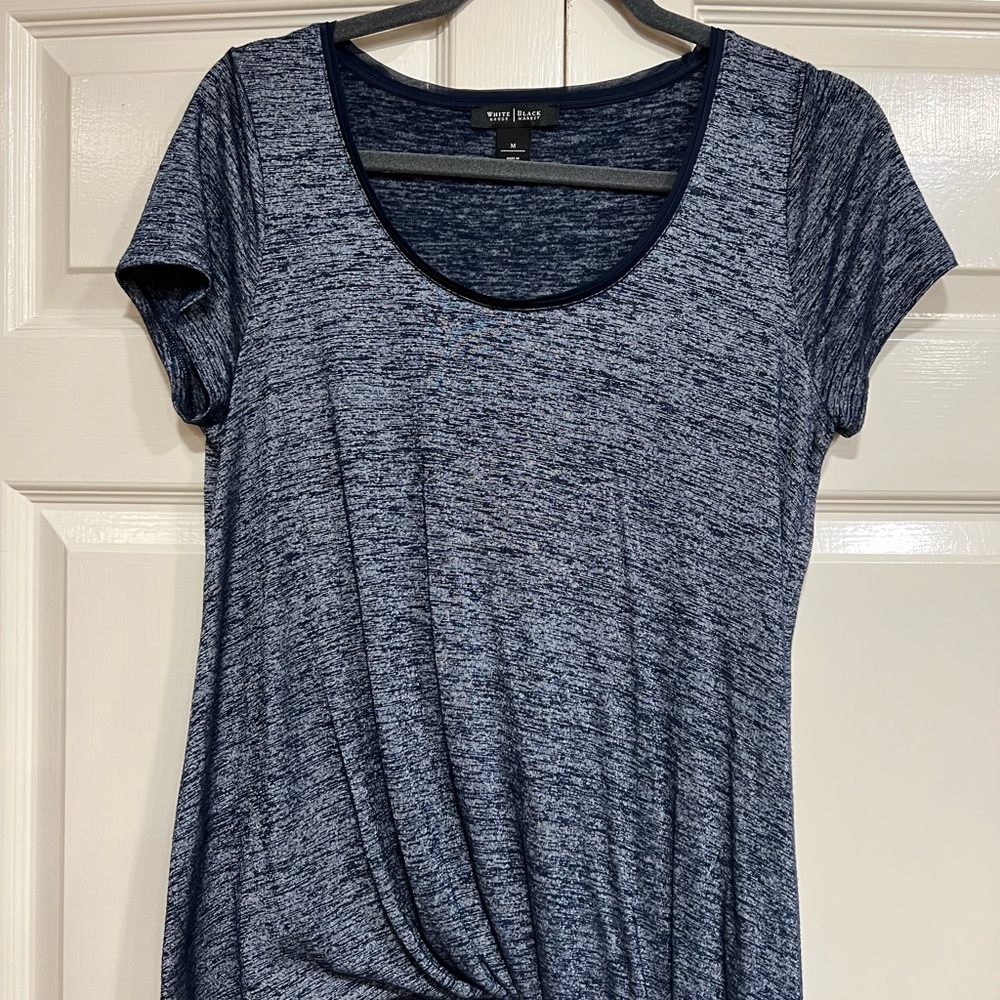 White House Black Market Navy Blue Scoopneck Blouse Size Medium Like New